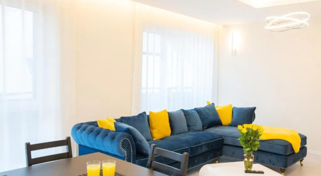 Апартаменты Luxurious Blue&Yellow Apartment in Kaunas Center