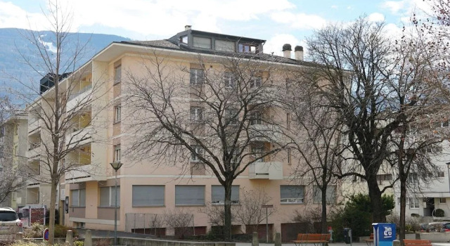 L'Echappée -B&B-, Book Hotel Hoteller i Sion med parkering, Parkering