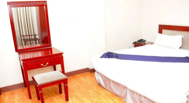 Blue Wave Hotel