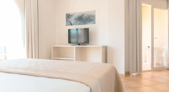 Номер Superior Rosamar Ibiza Hotel
