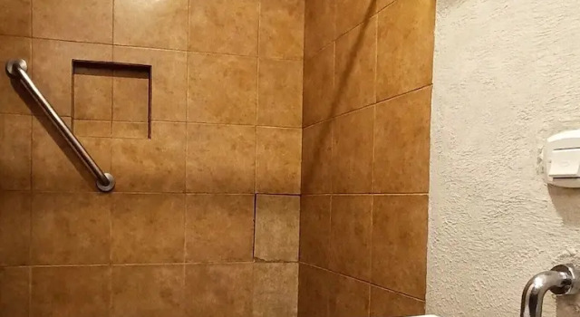 Четырёхместный номер Economy Hotel Panamerican