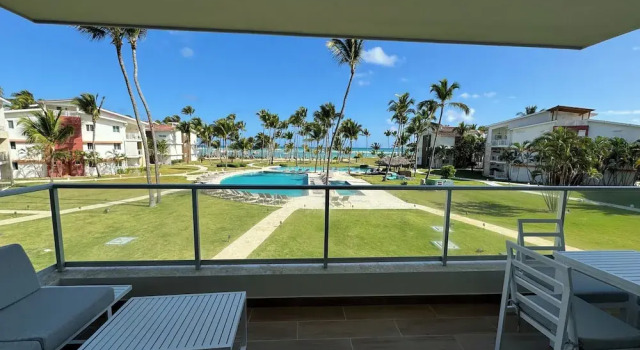 Playa Palmera Beach Front Apartments