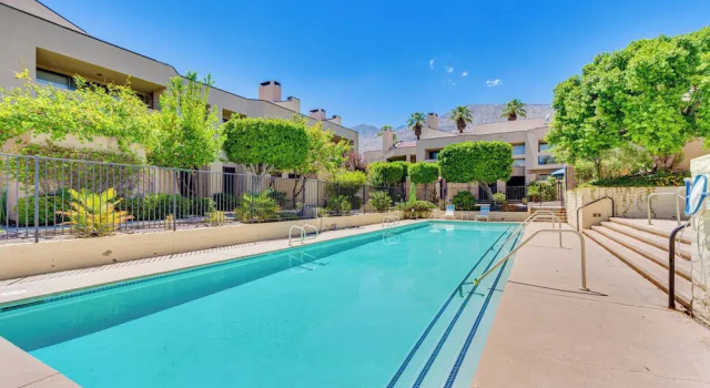 Апартаменты Community Pool Access: Chic Palm Springs Condo