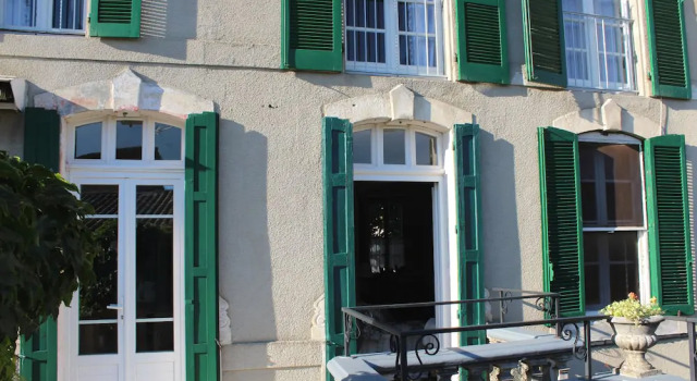 Maison Saint Jules, Rezerwuj Hotel Bram Aude, w pobliżu Muzeum archeologiczne w Bram