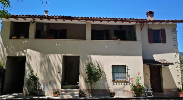 La Casa di Elena, Rezervovat Hotel Camerino 