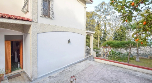 Villa Delia, Varaa Villa Staletti Calabria