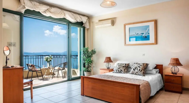 Villa Theaya