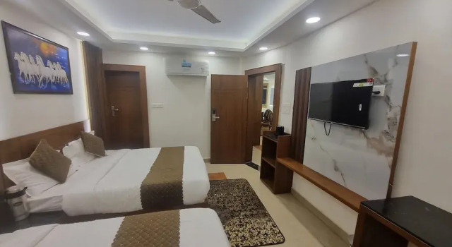 Семейный люкс Hotel Muskan