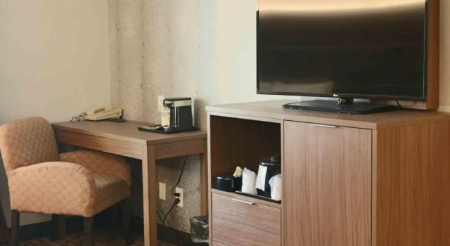 Четырёхместный номер Standard Kalika Hotel