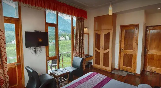 Hotel Aakash Regency, Забронировать Отель Отели Манали с парковкой, Парковка