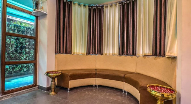 OYO 12336 Hotel Rain Tree