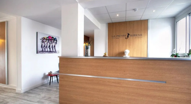 Hôtel La Petite Sirène Quiberon, Забронировать Отель Киберон Quiberon Bay