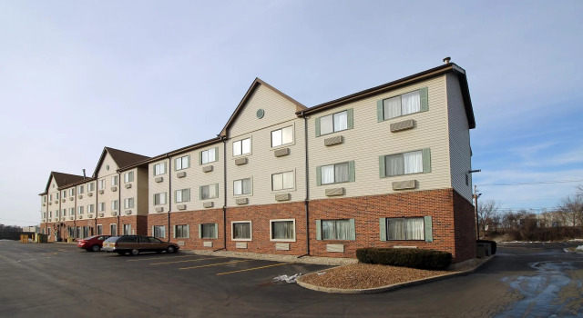 Geneva Motel Inn, Boek Motel Geneva 