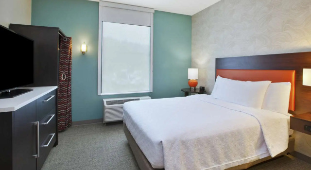 Двухместный люкс c 1 комнатой Home2 Suites By Hilton Holland