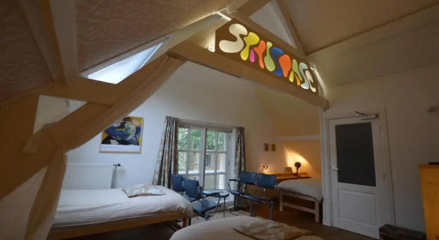 Коттедж с 2 комнатами B&B Stadsoase Nijmegen