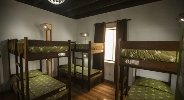 Кровать в общем номере (женский номер) Great Partners hostel
