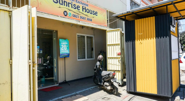 Sunrise House, Prenota Hotel Hotel a Sulawesi con parcheggio, Parcheggio