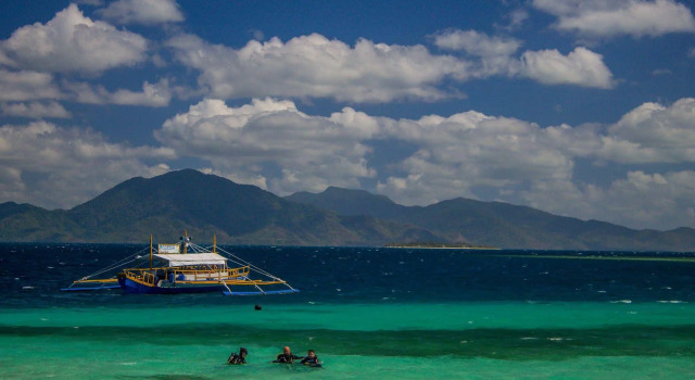 Modessa Island Resort, Prenota Resort Roxas 