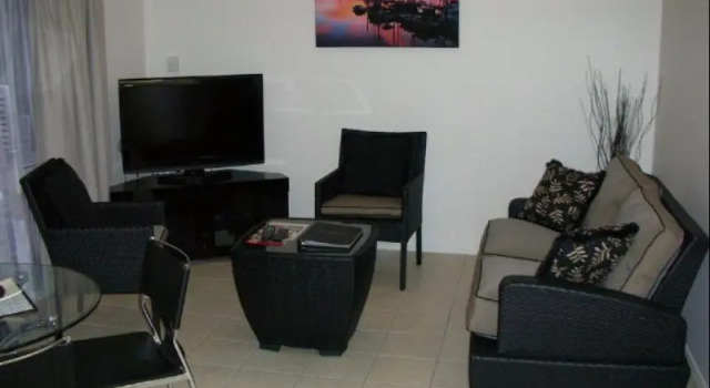 Palm View Holiday Apartments