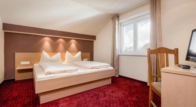 Mountain Life Appartment- Ötz, Rezerwuj Hotel Oetz 
