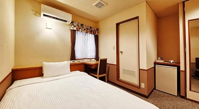 Номер Economy Crown Hotel Okinawa