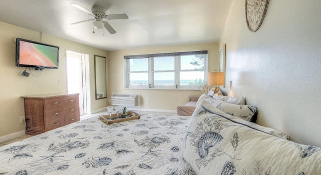 Люкс Deluxe Daytona Shores Inn and Suites