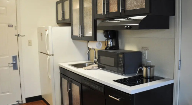 Люкс c 1 комнатой Candlewood Suites Louisville Airport by IHG