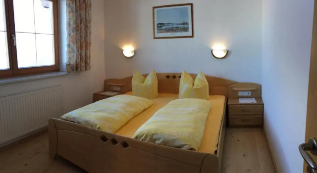 Ferienwohnung Halder, Rezerwuj Hotel Hotele w Tyrol z parkingiem, Parking