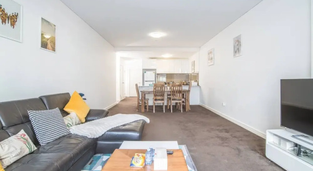 2bed2bath APT at Wolli Creek+P* Close to Airport