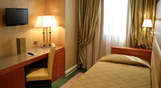 Standard Einzel Zimmer Hotel Perusia