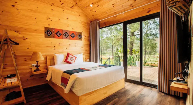 Бунгало Deluxe Phoenix Mộc Châu Resort