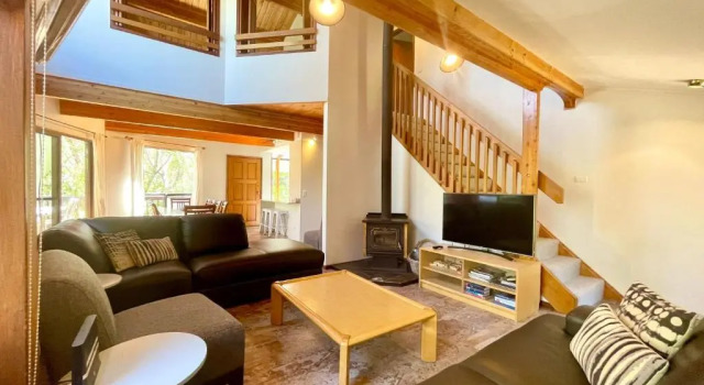Sublime Cedar Lodge Leura, Забронировать Отель Леура Голубые горы
