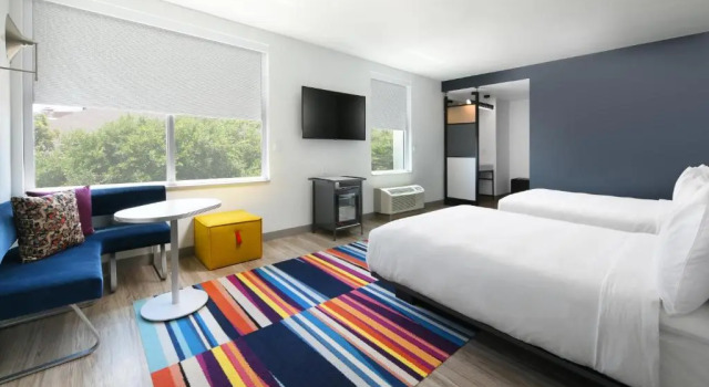 Четырёхместный номер Standard Aloft by Marriott Austin Round Rock
