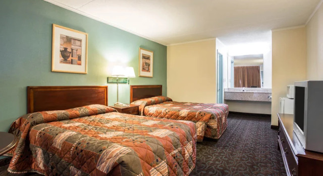 Econo Lodge and Conference Center