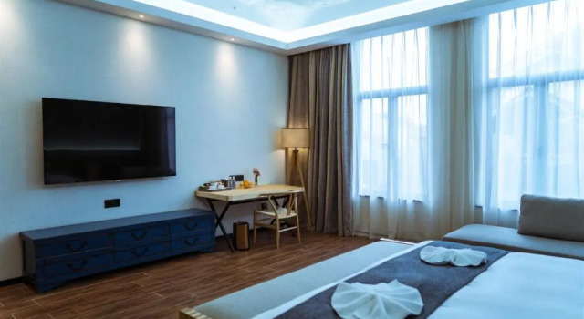Двухместный номер Deluxe Lin Yin Art Hotel Shanghai Pudong PVG Airport Disneyland Free Shuttle