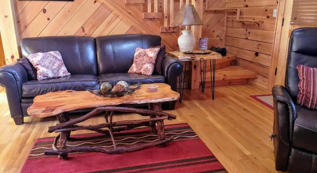 Red Wolf Cabin in Maggie Valley