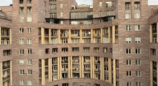 Northern Avenue, 3 bedrooms Luxury, Modern apartment HH842