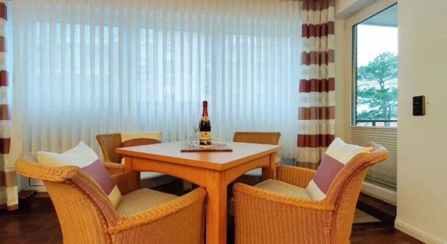 Meerblick-Ferienwohnung-30-in-der-Residenz-Meeresbrandung