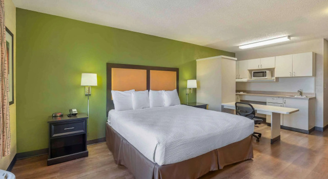 Двухместный люкс Extended Stay America Select Suites - Chicago - Downers Grove