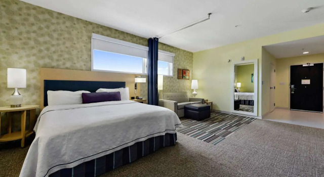 Люкс Home2 Suites by Hilton Gulfport I-10