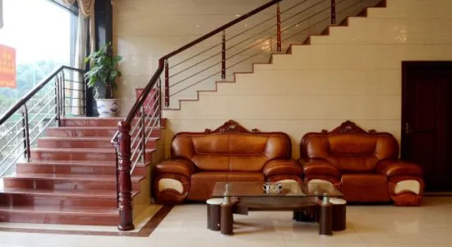 Xianglong Business Hotel, Rezervasyon Otel Guangdong otoparklı oteller, Otopark
