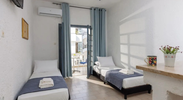 Kings Hotel by Estia