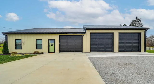 Near CU & Dtwn! Campbellsville Home w/ Game Room, Book Hotel Campbellsville Kentucky