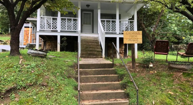 Вилла с 2 комнатами Cochran Farm House
