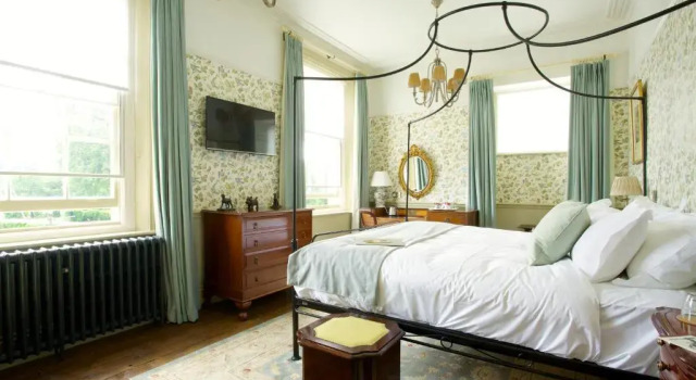 Двухместный номер Deluxe The Crown Hotel