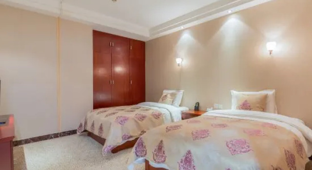 Люкс Deluxe Jinan Xinfu Xiangyun Hotel