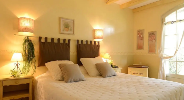 Номер Comfort Hôtel Villa Glanum et Spa