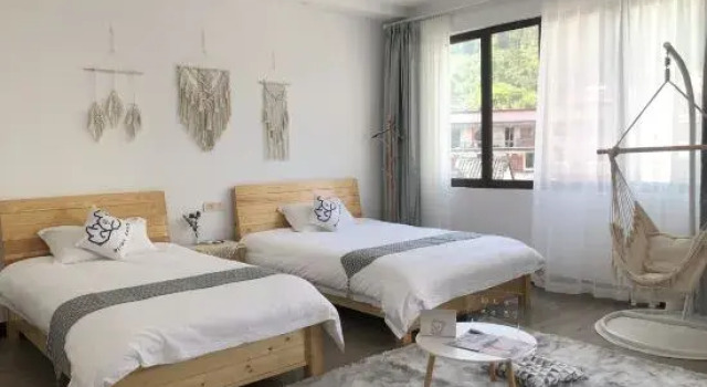 Cloud and first see your homestay