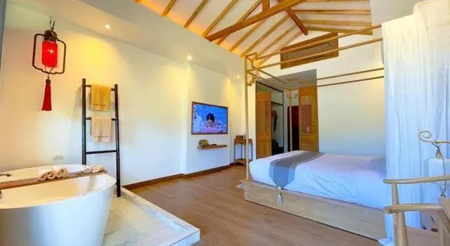 Люкс Lee Wine Ruk Thai Resort