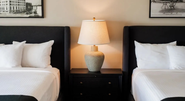 Четырёхместный номер Standard The Markham Hotel